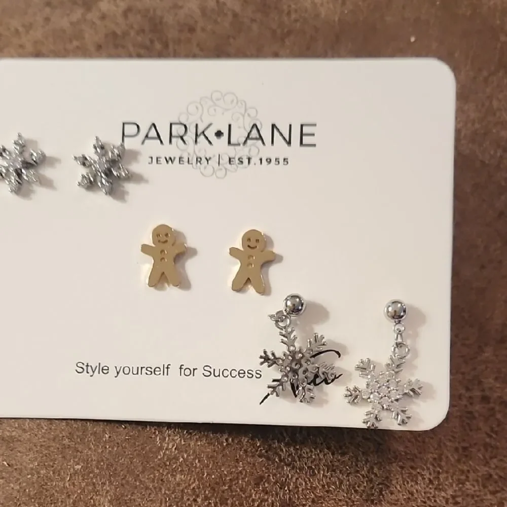Park Lane Festive Snowflake and Gingerbread Earrings